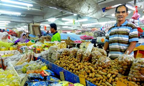 Sebenarnya ada banyak lagi tempat menarik yang aku nak pergi kat hatyai tapi tak berkesempatan dalam trip kali ni. Ini cerita saya ...: Antara 5 tempat menarik di Terengganu.