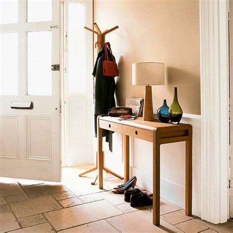 15 Modern Entryway Ideas Bringing Console Tables Into