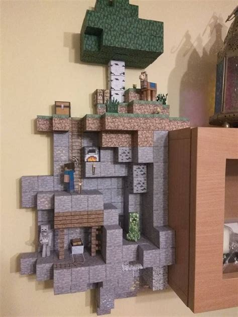Papercraft Papercraft Wall By Kasimare Minecraft Crafts Minecraft