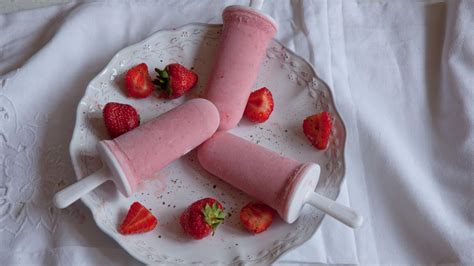 Strawberry Ice Lolly Recipe Bbc Food