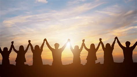 And let us not grow weary of doing good, for in due season we will reap, if we do not give up. 43 Inspiring Motivational Quotes About Teamwork and ...
