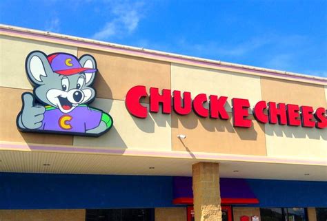 Things You Didnt Know About Chuck E Cheeses Trivia About The Pizza