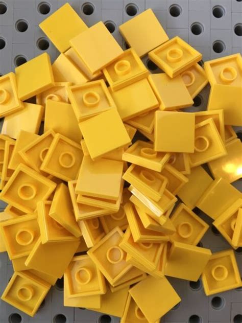 Lego Yellow 2x2 Smooth Finishing Tile 2x2 Modular Buildings Lot Of 50