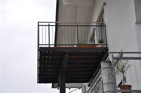 Balkonanbau Plüderhausen Stahlbau Nägele