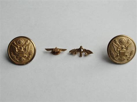 Vintage Set Of 4 Us Army Military Forces Wings Pins Gold Tone And
