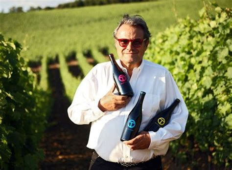 Il mio primo bacio a 15 anni. I sommelier e Toscani: "Il mondo del vino deve fare ...