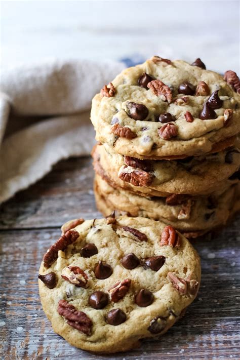 Giant Chewy Chocolate Chip Pecan Cookies Life With The Crust Cut Off
