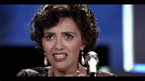 Sono stata fortunata perché ho molto amato. Il trailer del film IO SONO MIA - YouTube