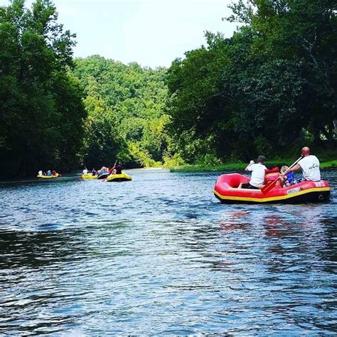 Here Are 11 Best Rivers To Float In Missouri For A Cool Trip
