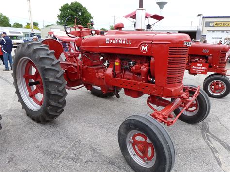 Farmall M Antique Tractors, Vintage Tractors, Vintage Farm