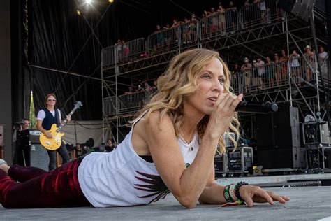 hot 20 sheryl crow says her album days are over news cmt