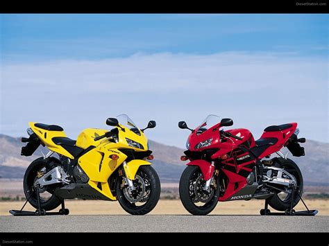 Honda recalled some 2003 and 2004 motorcycles to correct a fault which might have the honda cbr600rr's clocks are incredibly comprehensive for a track biased machine. Honda CBR 600 RR (2003) Exotic Bike Wallpaper #09 of 20 ...
