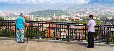 El Parque La Mansión Se Convierte En Un Nuevo Mirador Para Medellín Con