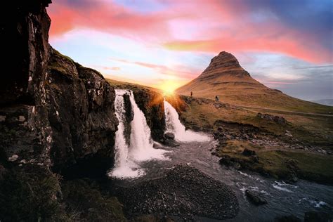 The Top 5 Place To Visit In The Highlands Of Iceland Waterfall