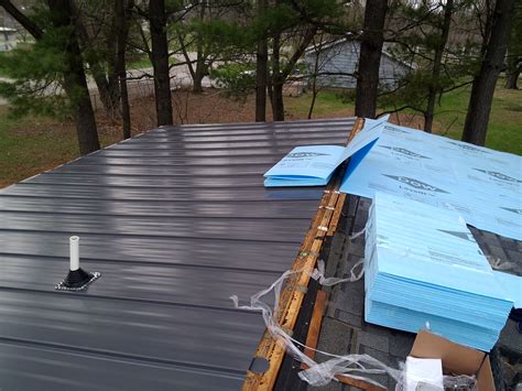 A Charcoal Standing Seam Hidden Fastener Continuous Steel Roofing