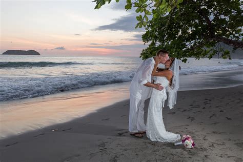 Beach weddings, costa rica, wedding planner, wedding photos, wedding photography, sunset, gallery, wedding planer, wedding stationery pictures. Beach Wedding | Costa Rica Weddings - Blogs, News ...