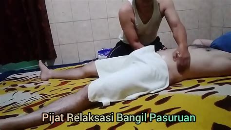 hétero fica de pau duro durante massagem tailandesa xvideos