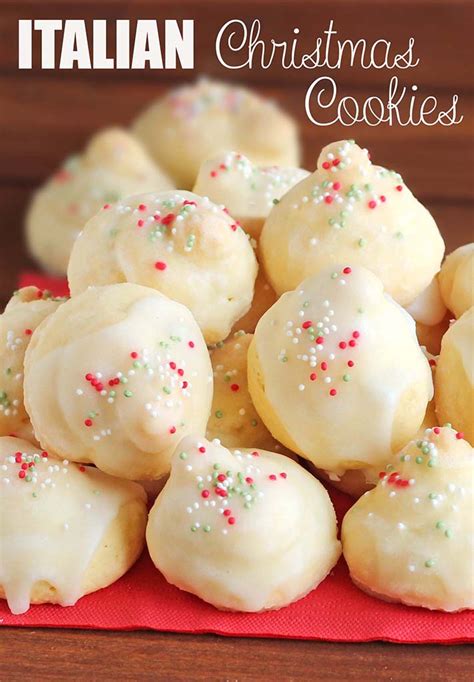 Christmas cookies come in all shapes and flavors. Italian Christmas Cookies - Cakescottage