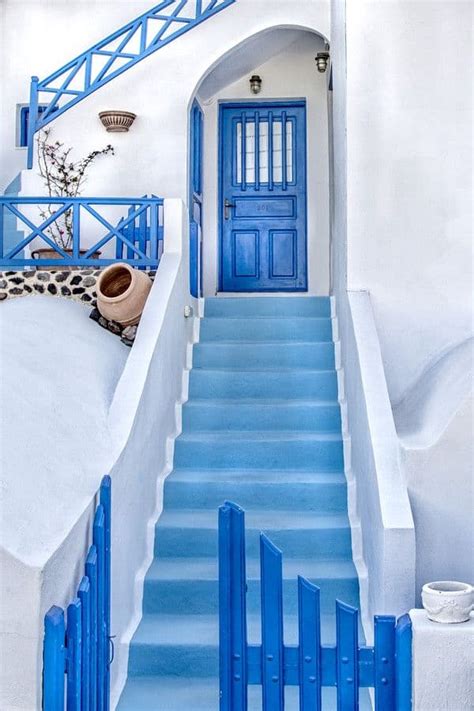 36 Ways To Incorporate Greek Design Into Home Decor