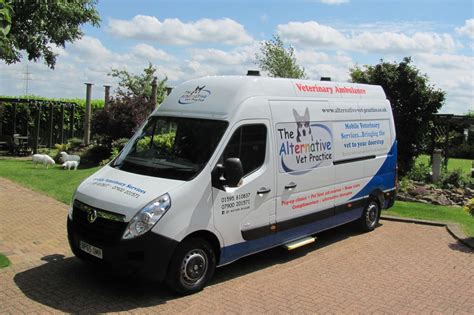 Mobile Veterinary Surgery - Multi Vehicle Technology