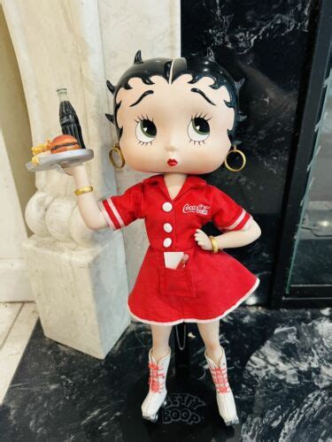 Limited Edition Porcelain Betty Boop Coca Cola Waitress Car Hop Dollの