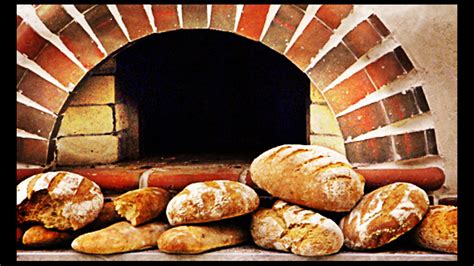 Oven built by a rock and roll baker! Build a Wood-Fired Bread Oven at Babe + Sage Farm by Bobby ...