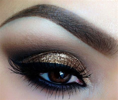 Safe for eyes lips face nails in compliance with fda regulations this eyeshadow is filled by weight. Gold Eye Makeup Pictures, Photos, and Images for Facebook, Tumblr, Pinterest, and Twitter