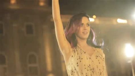 Official Sneak Peek To Katy Perry S Firework Music Video