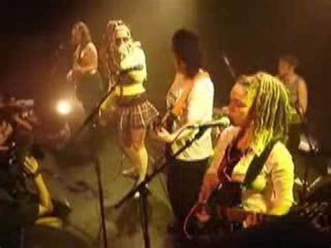 The Slits concert in Paris - YouTube