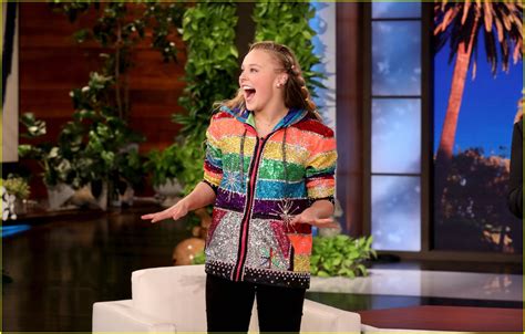 Jojo Siwa Reacts To Being Called A Gay Icon On Ellen Show It Feels Amazing Photo 1328838