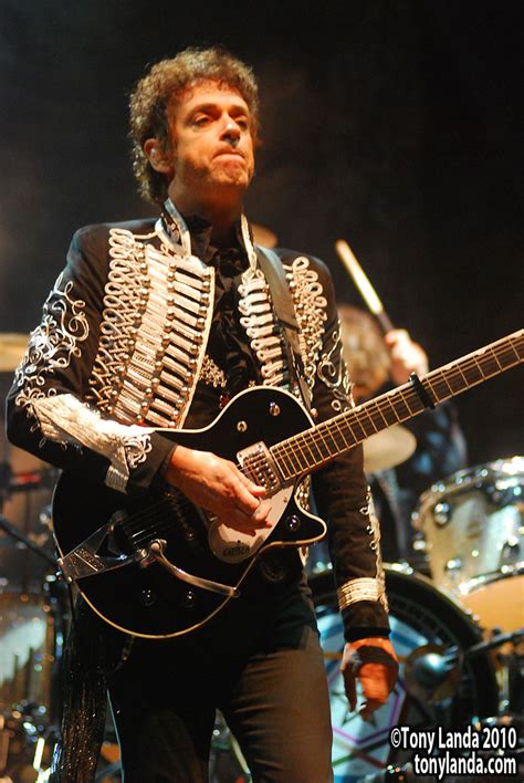 Spinetta nunca se enteró que cerati no despertó y cerati nunca se enteró que spinetta murió. Gustavo Cerati @ Waterfront Theatre Miami 2010 | Gustavo Cer… | Flickr