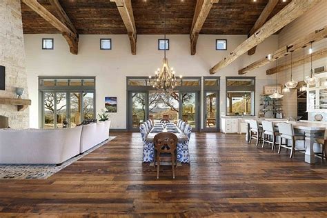 Once upon a time, a country home was synonymous with traditional interiors and furnishings, but now bold looks and contemporary design hold equal sway. Rustic Open Concept Interior Rustic Open Concept Interiors ...