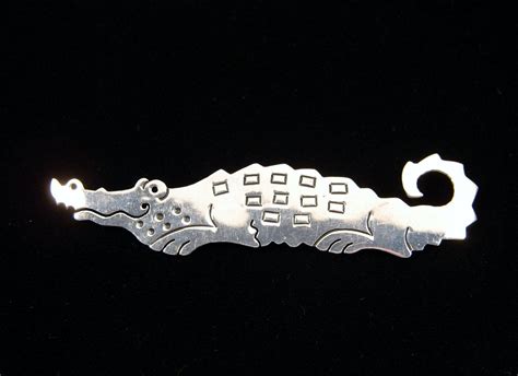 Far Fetched Sterling Silver Crocodile Brooch 925 Silver Alligator Pin Vintage Jewelry