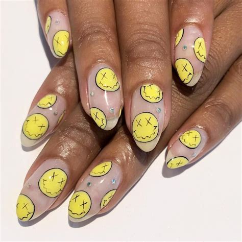 Smiley Face Nails Design Template