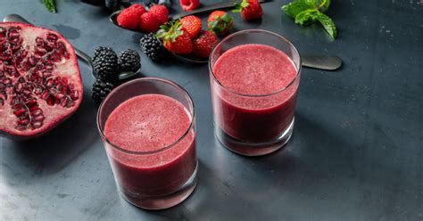 Berry Explosion Juice Recipe Blue Black Straw And Raspberries
