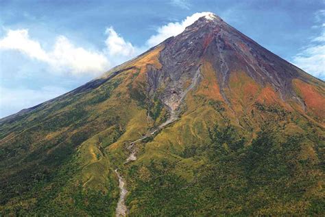Mayon Volcano Restive Alert Level 3 Raised Inquirer News