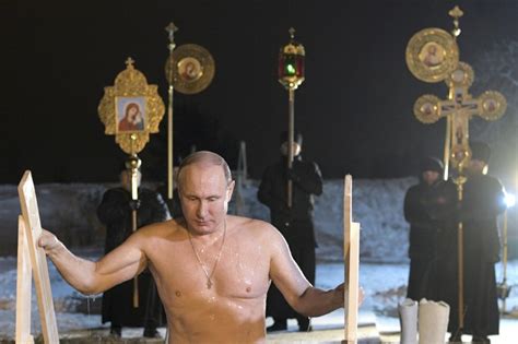 Putin Markerer Jesu D P Med Isbad Den Katolske Kirke