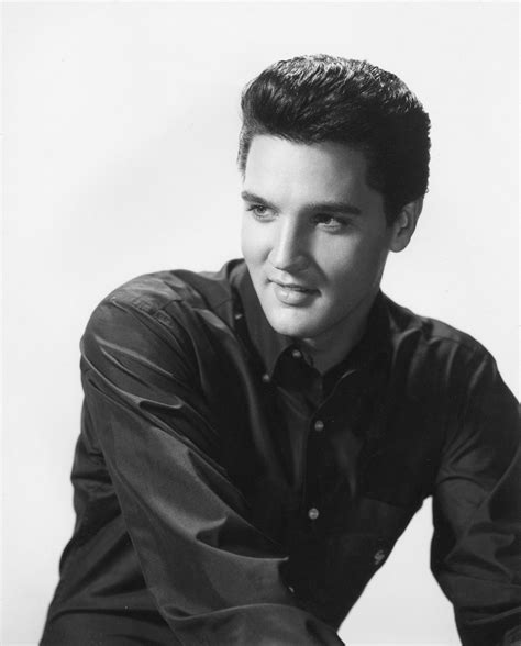 Vtg Rare Black And White Portrait Of Elvis Presley Head Shot Photo 638