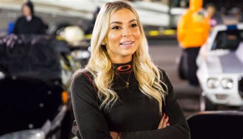 5 Facts About Lizzy Musi The Professional Drag Race Driver