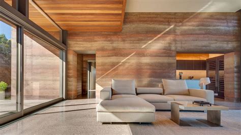 Rammed Earth Construction Gets Luxury Makeover