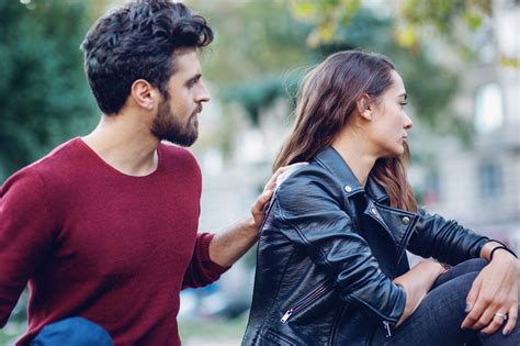 Get instant quality info at izito now! Warning Signs Your Spouse Could Be Cheating