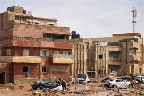 inundaciones en libia dejan más de 2 mil muertos y 10 mil desaparecidos