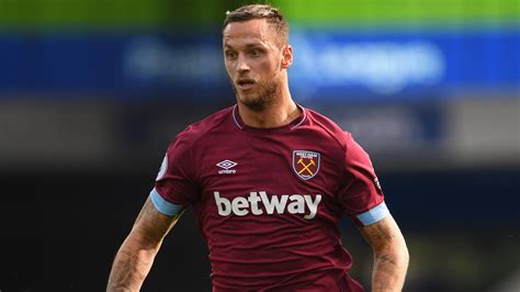 Fifa 19 marko arnautovic 84 номинальный inform in game stats, player review and comments on futwiz. Marko Arnautovic: don't compare me to Balotelli | Sport ...