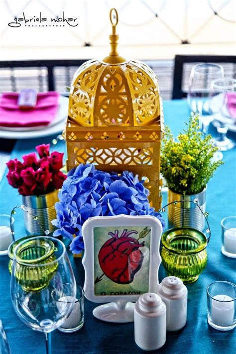 Decorate the room for the party; Mexican Wedding Centerpieces