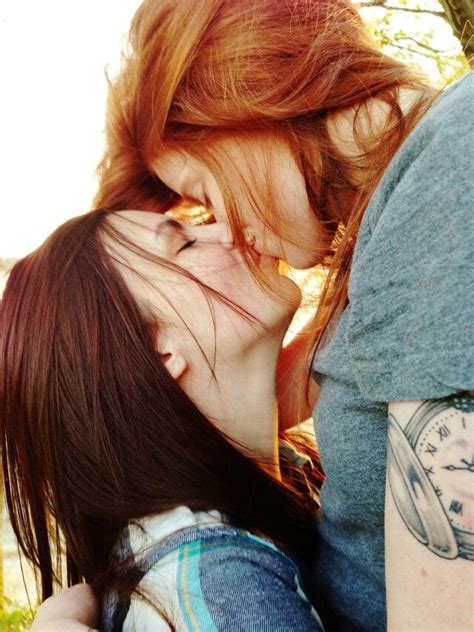 Pin By Justin Snowden On My Style Lesbians Kissing Girls In Love