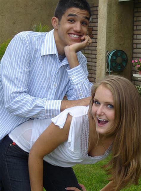 These Are The Most Awkward Engagement Photos You Ll Ever See Is Just Weird Kickvick