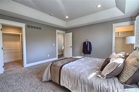 Master Bedroom With Carpet By Dylan Tanaka Zillow Digs Zillow