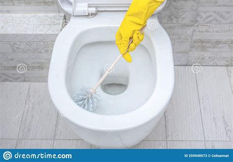 Deep Cleaning Service Cleaning Wc Professional Cleaner Washing Toilet