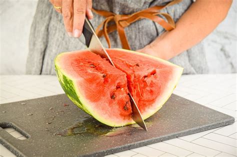 How To Slice Watermelon 3 Ways Triangles Cubes And Sticks In The Kitch