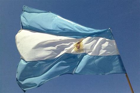 Calendario completo con todas las fechas patrias de la argentina. Feriados 2021 en Argentina: calendario de días no ...